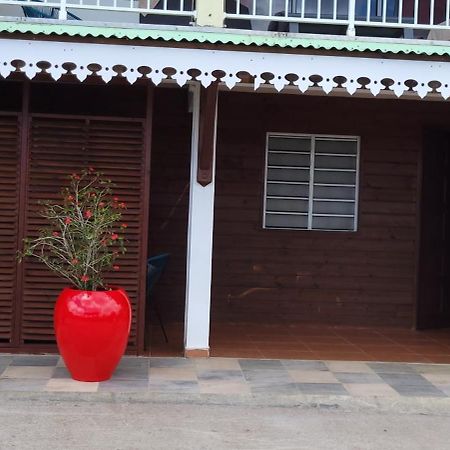 Ericka Et Francois Apartment Quartier Monplaisir ภายนอก รูปภาพ