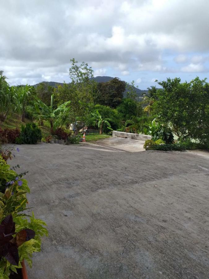 Ericka Et Francois Apartment Quartier Monplaisir ภายนอก รูปภาพ